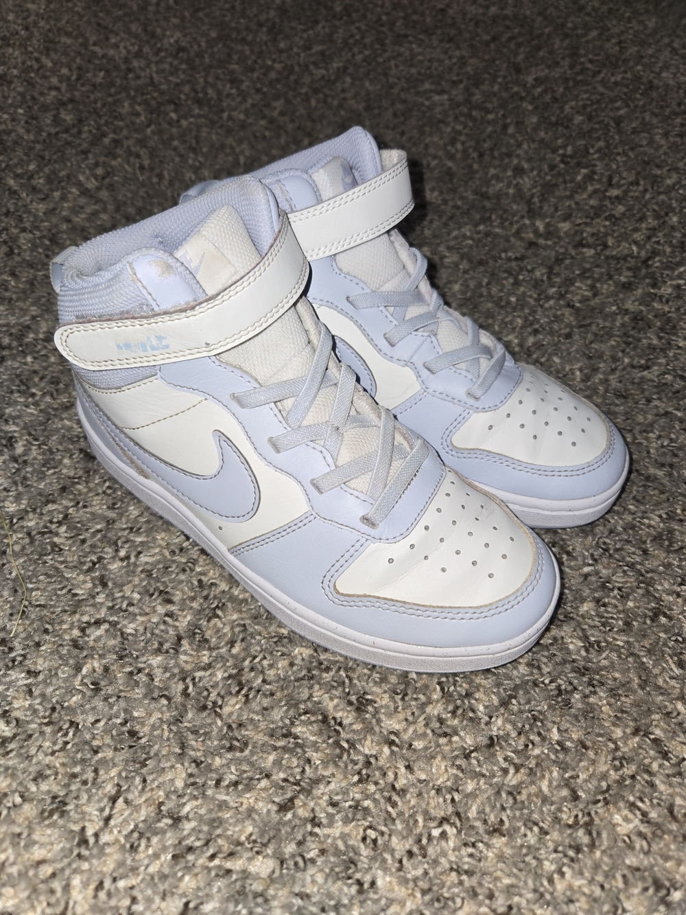 Nike Court Borough Mid 2 Kids 2Y Light Blue White High Tops